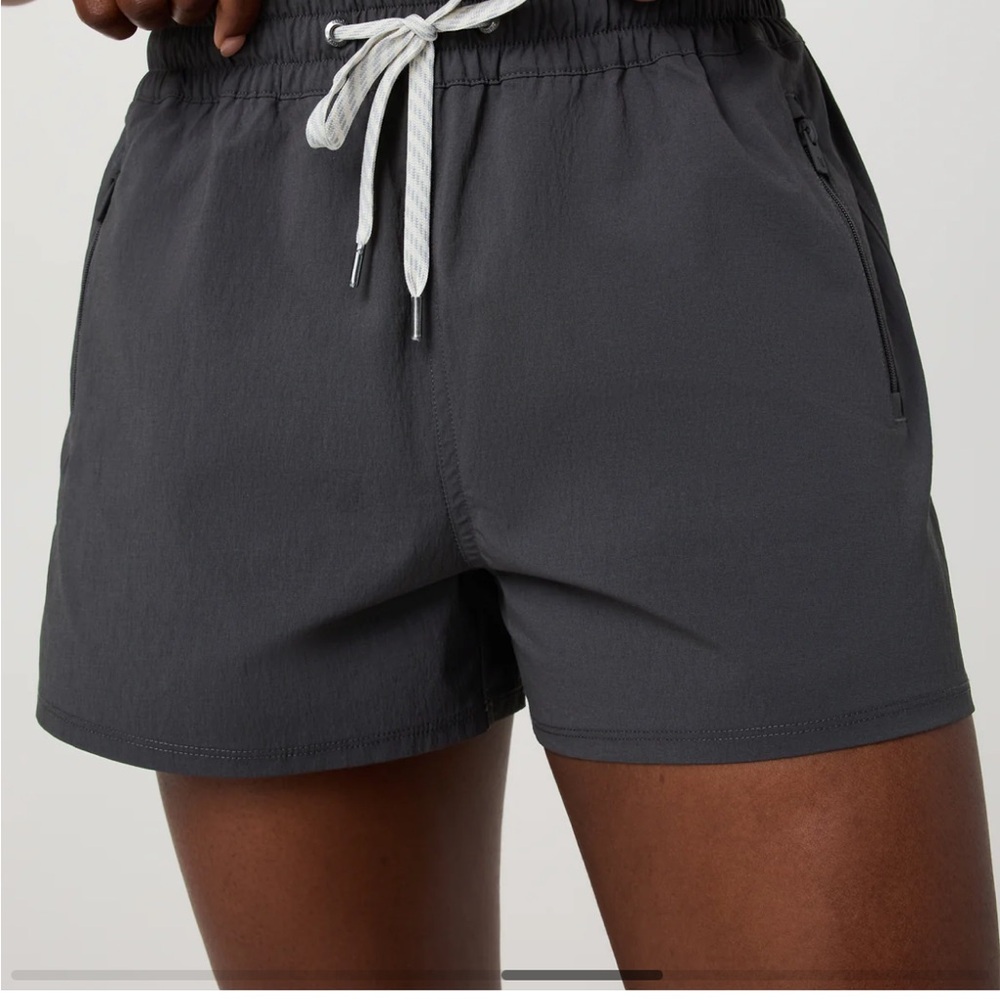 Vuori Birch Shorts